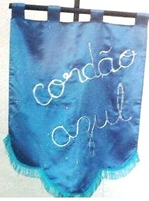 cordão azul